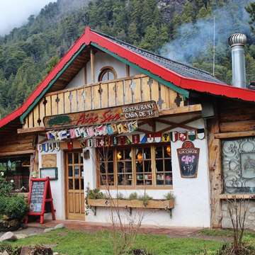 Tour a Colonia Suiza