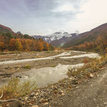 Camino de Ripio a Cerro Tronador