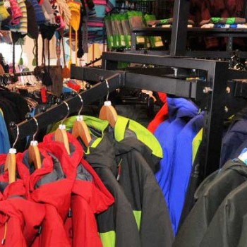 Ropa de esquiar a precios de outlet